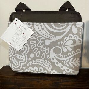 Thirty-One Taupe Oh-Snap Pocket 079C
